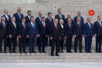 Yeni Kabine Anıtkabir'i ziyaret etti