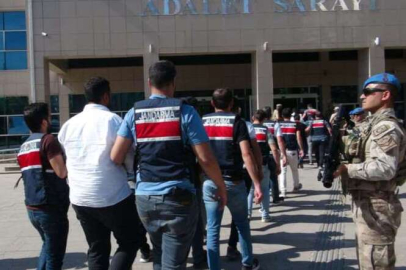 'Rüşvet' operasyonu:  4 kamu görevlisine gözaltı