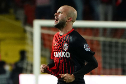 257 dakikada 1 gol attı
