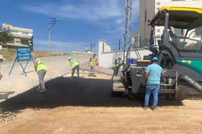Şahinbey’de havalar ısında asfalt çalışmaları hız kazandı