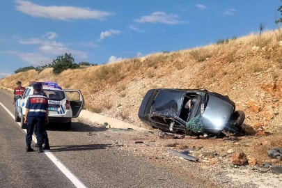 Kazada ağır yaralanan sürücü hayatını kaybetti