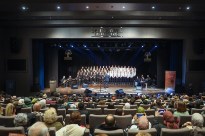 Gaziantep’te Türk Halk Müziği Korosu’ndan yeni yıl konseri