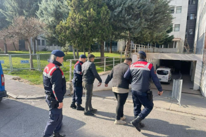 Başkasının yerine ehliyet sınavına giren şahıs yakalandı