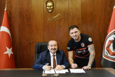 Gaziantep FK Sorescu ile sözleşme imzaladı