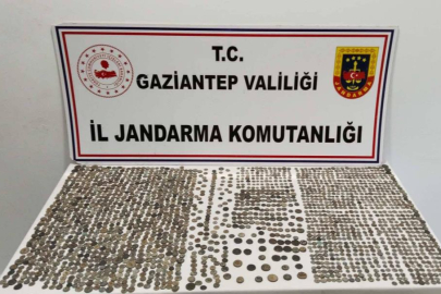 Gaziantep’te Roma dönemine ait 2 bin 51 adet gümüş sikke ele geçirildi