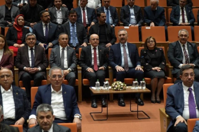 Bakan Mehmet Şimşek Gaziantep'te