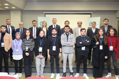 GİBTÜ’de geniş katılımlı “Yapay Zeka Çağında Birey ve Toplum Çalıştayı” yapıldı