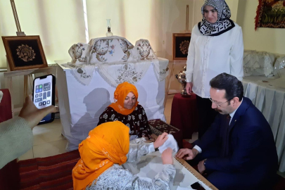 Aile Destek Merkezleri'nde 8 Mart'a özel sergi