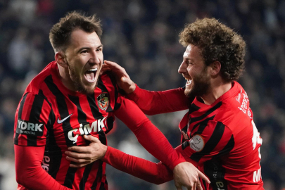 Gaziantep FK 2-0 kazanarak kendine geldi