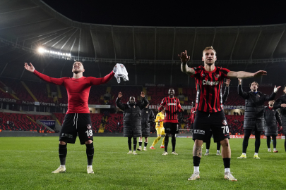 Gaziantep FK'lı futbolcular konuştu; "Hocamız gitti, değişiklik iyi geldi"