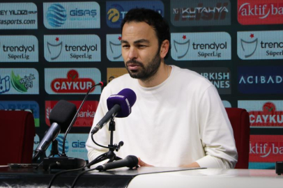 Selçuk İnan: "Kariyerimdeki en üzüldüğüm maç oldu"