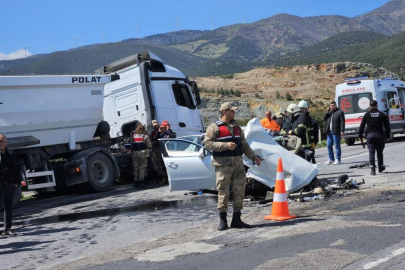Gaziantep'te feci kaza: 2 ölü, 2 yaralı
