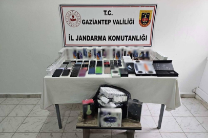 Gaziantep’te 2 milyon TL’lik kaçak malzemeye el konuldu