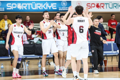 Gaziantep Basketbol son çeyrekte kazandı
