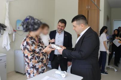 GAÜN Yönetiminden Hastanede tedavi gören çocuklara bayram ziyareti