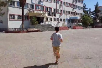 Bursluluk sınavında kimliğini unutan öğrencinin imdadına polis ekipleri yetişti