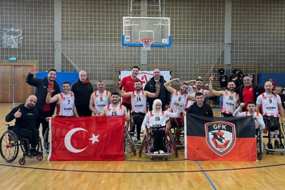 Engelsiz Şahinler İspanya'da