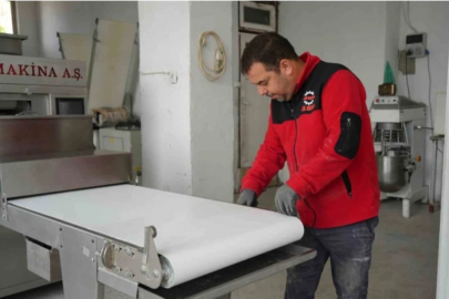Baklava yapımını kolaylaştıran makineler talep görüyor