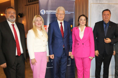 ‘’ LİTVANYA HEYETİ GAZİANTEP TÜCCARLAR KULÜBÜ VE  ULUSKON İLE BİR ARADA TOPLANDI.’’