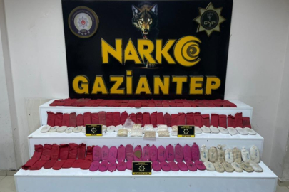 "Narkoçelik-16" operasyonlarında 700 kilo uyuşturucu madde ve 13 bin adet uyuşturucu hap ele geçirildi