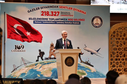 Gazi torunları Çanakkale’de ecdada dua ediyor