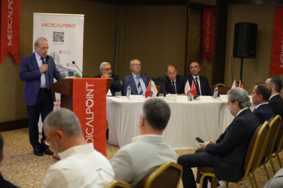 Medical Point Gaziantep karaciğer nakli bilgilendirme toplantısı düzenledi