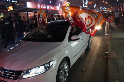 Gaziantep’te Galatasaray’ın şampiyonluk coşkusu zirve yaptı