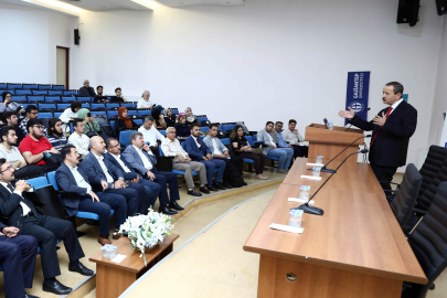“Küresel ve Bölgesel Ticaret Hatları Değişiminde Türkiye nerede” konferansı yapıldı