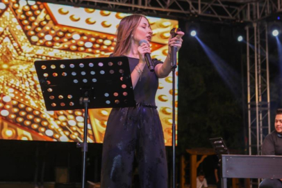 Ünlü sanatçı Naz Ölçal GKV festivalinde sahne aldı