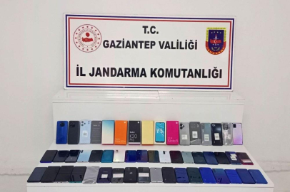 Gaziantep'te 2 milyon lira değerinde kaçak telefon ele geçirildi
