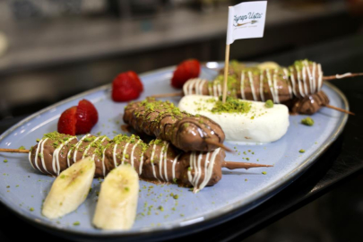 Bu da Adana usulü katmer! Gaziantep katmeri mi? Adana katmeri mi?