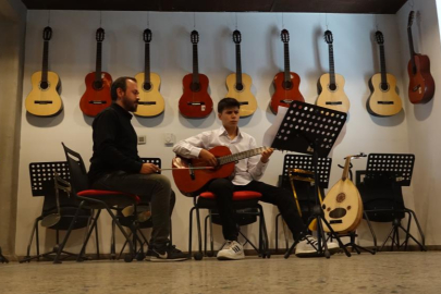 Sanat merkezine dönüştürülen eski adliyede geleceğin sanatçıları yetişiyor