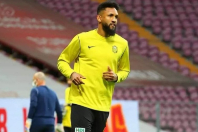 Gaziantep FK’da imza hazırlığı