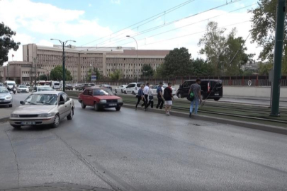 Suriye'de yaşanan 5.2'lik deprem Gaziantep'te de hissedildi