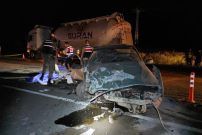 Otomobil tıra arkadan çarptı: 1 ölü, 1 yaralı