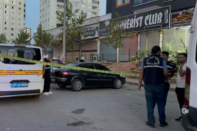 Gaziantep'te berber dükkanında akıl almaz olay