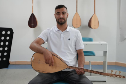 Müzik tutkusu olan hemofili hastası genç konservatuarı kazandı