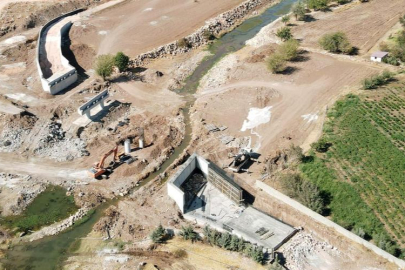 Araban’da çökme tehlikesi bulunan köprü yenileniyor