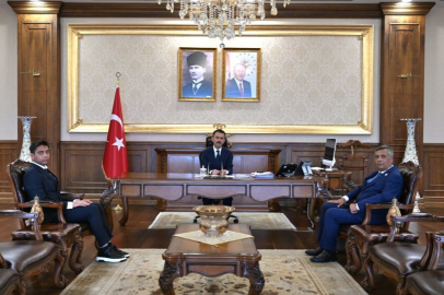 UGC Genel Başkanı Ahmet Öz'den Kocaeli Valisi İlhami Aktaş'a ziyaret
