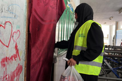 Yedi Başak Derneği, kuban bağışlarını konserve olarak Gazzelilere ulaştırdı