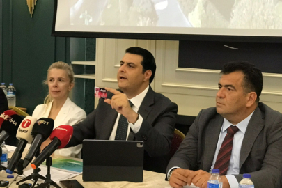 Umut Yılmaz aylar sonra basınla buluştu! Sert rüzgarlar esti