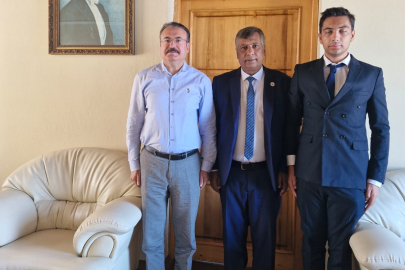 UGC Başkanı Öz’den Kocaeli Karamürsel Kaymakamına ziyaret