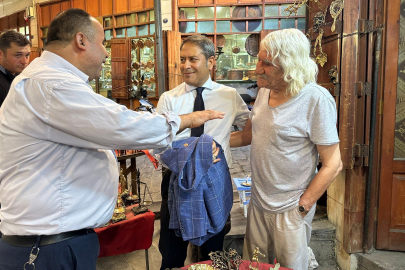 KAYBOLMAYA YÜZ TUTAN ZANAATLARI SANATLA MECZEDİP KÜLTÜREL MİRASA DÖNÜŞTÜRECEĞİZ
