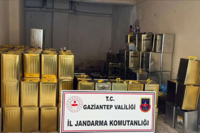 Operasyon düzenlenen depoda sahte zeytinyağı fışkırdı!