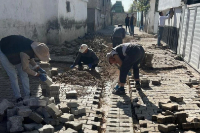 Nizip’te yollar yeniden yapılıyor