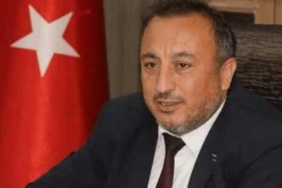 Yeniden Refah’ta taşlar yerinden oynuyor