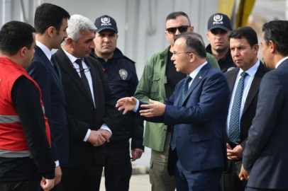 Vali Çeber Suriye sınırında!