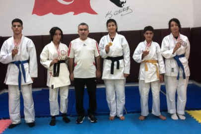 MERVEŞEHİR HALK EĞİTİM MERKEZİ SPORCULARI AVRUPA ŞAMPİYONU OLDU.
