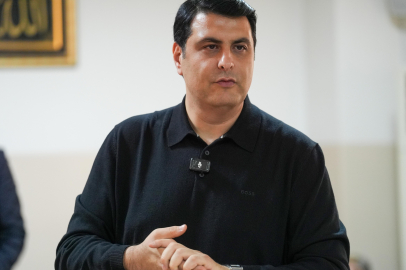 Yılmaz, Çıksorut'ta halkla bir araya geldi