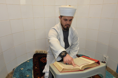 Emre Lök’ün cami aşkı duygulandırdı!